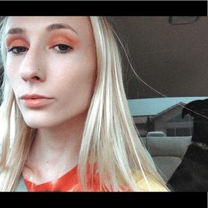 Meet your Posher, Kaytlin